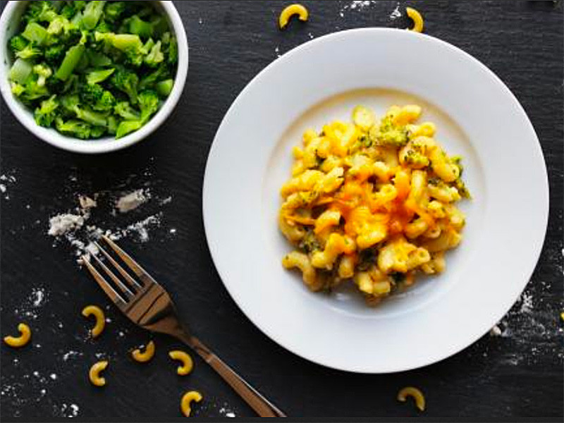 Macaroni & Cheese with Broccoli