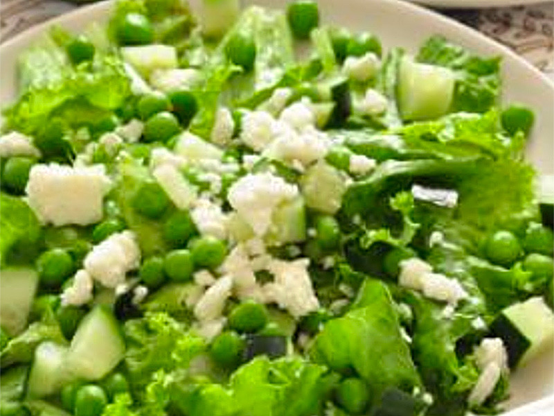 Green Salad with Peas