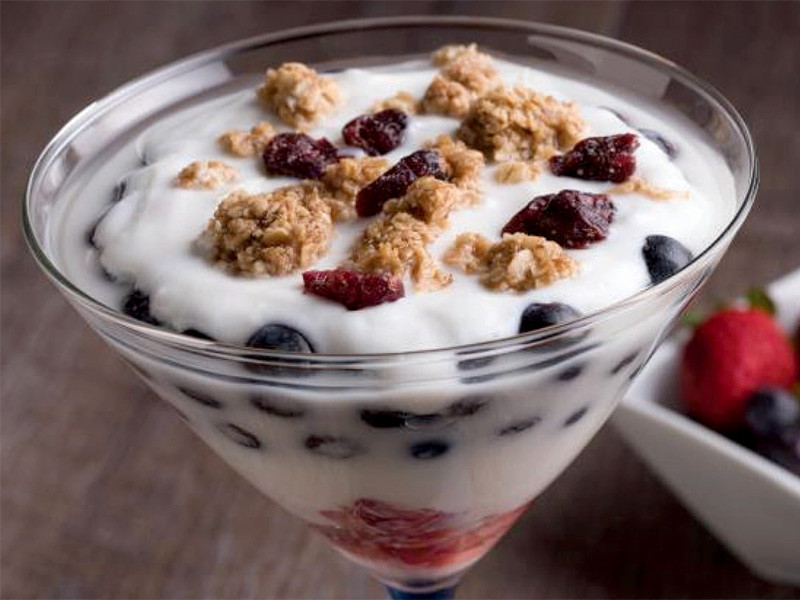 Seasonal Fruit and Yogurt Parfait 