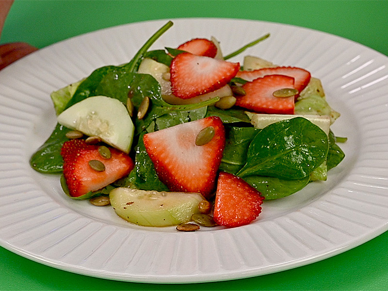 Strawberry Spinach Salad 